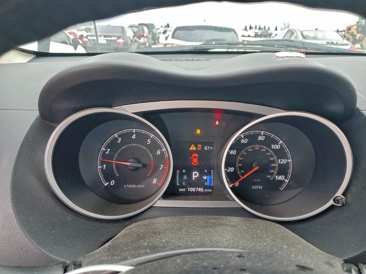 2013 MITSUBISHI outlander