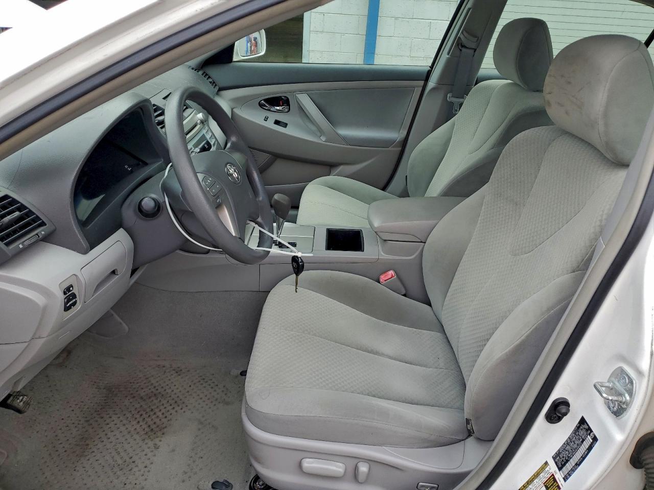 2009 TOYOTA CAMRY