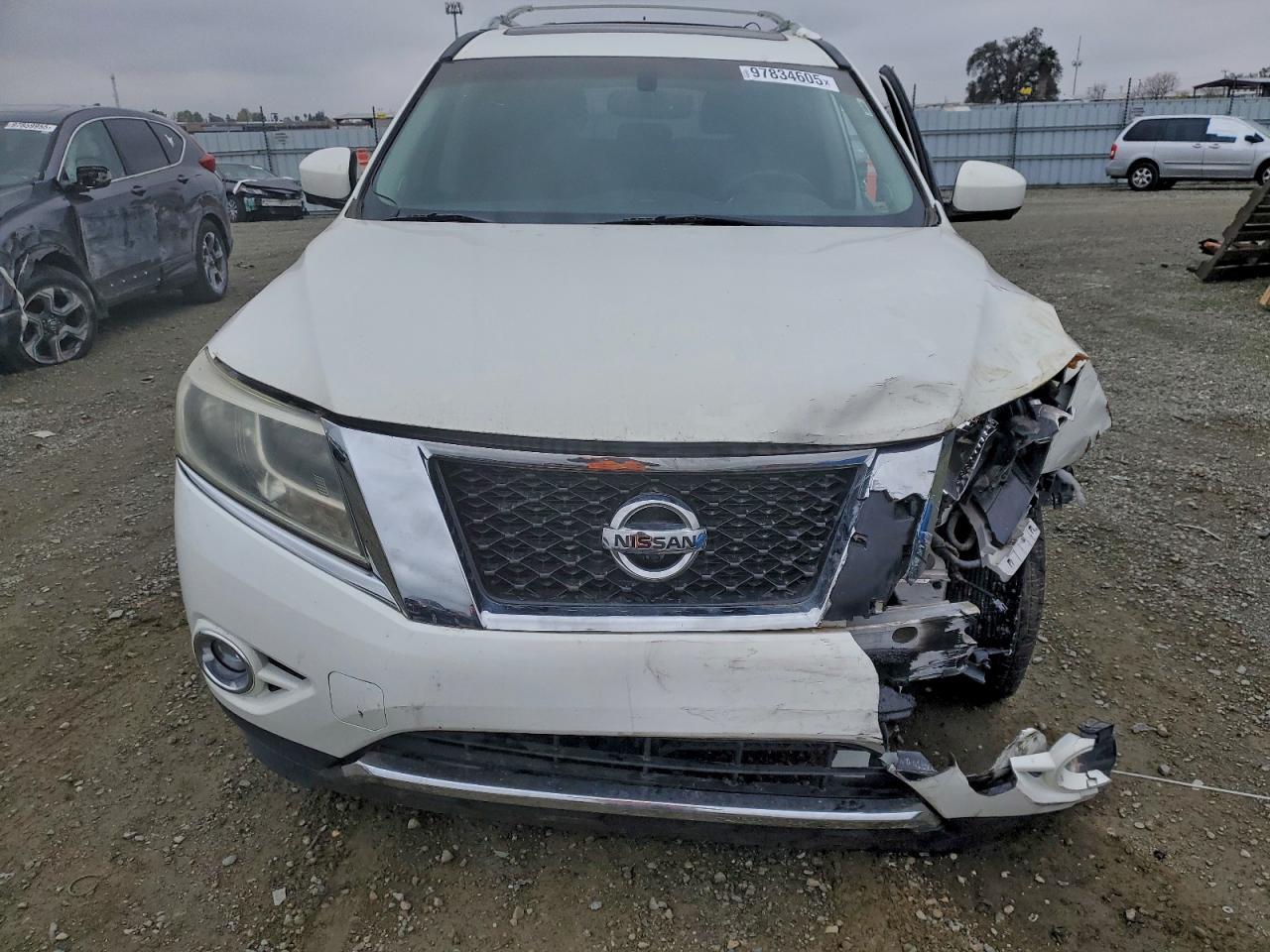 2013 NISSAN PATHFINDER