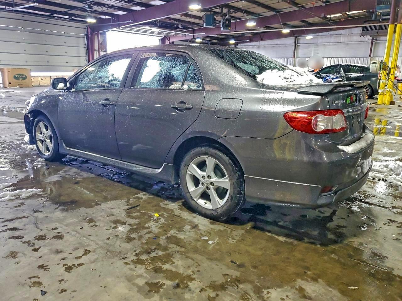 2012 TOYOTA COROLLA