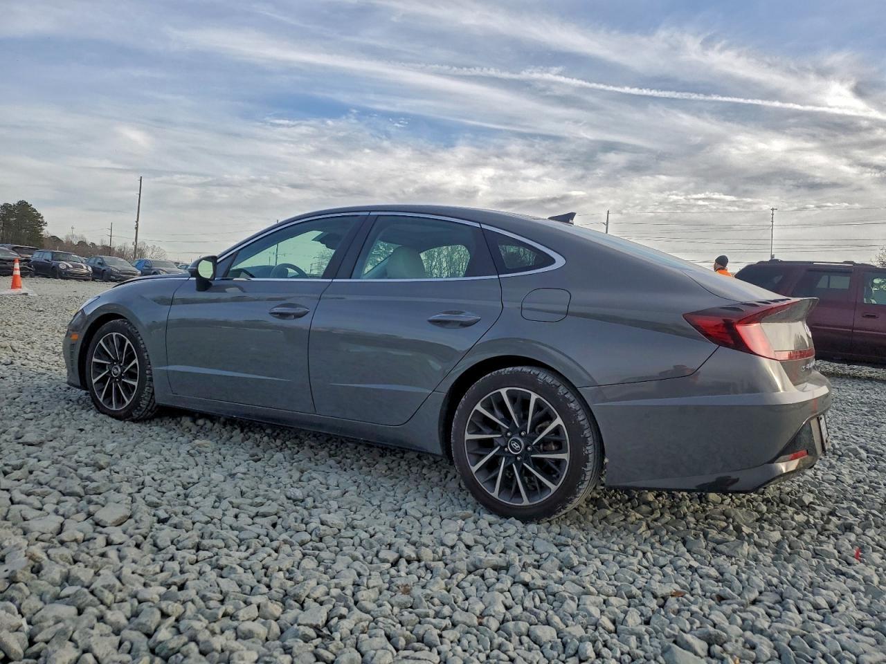 2021 HYUNDAI SONATA