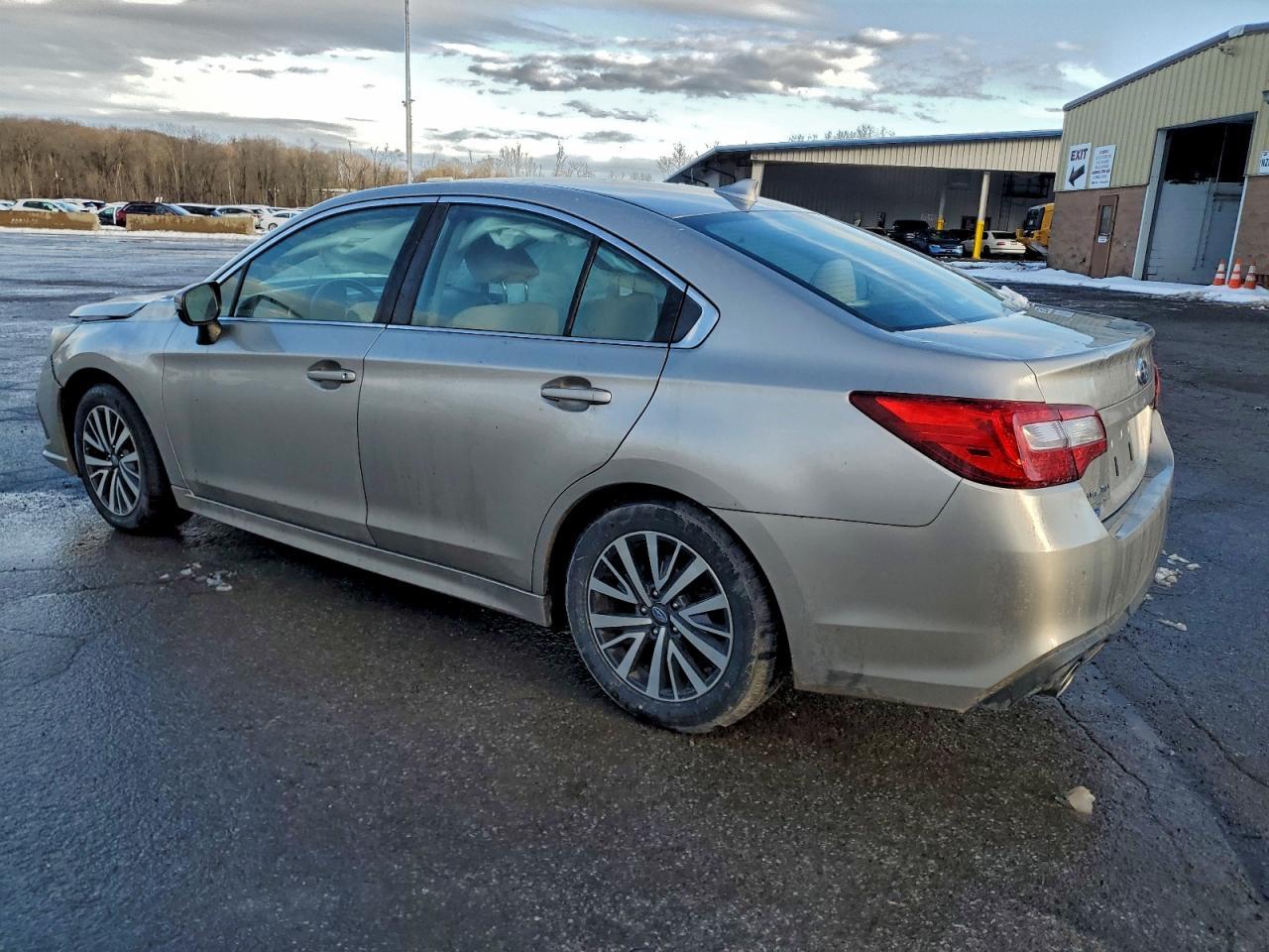 2019 SUBARU Legacy