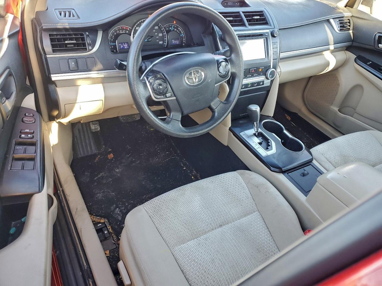 2014 TOYOTA CAMRY