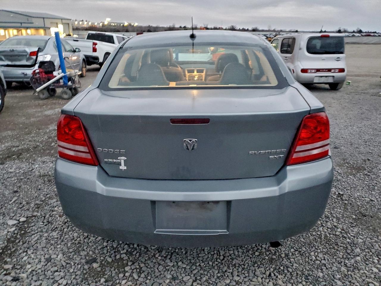 2010 DODGE Avenger