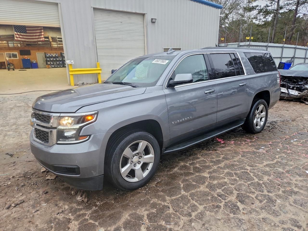 2018 CHEVROLET Suburban