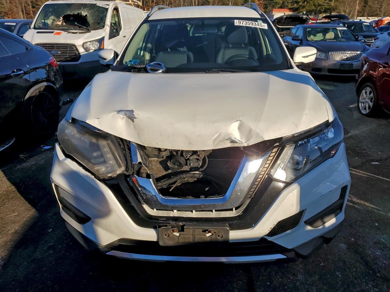 2017 NISSAN ROGUE