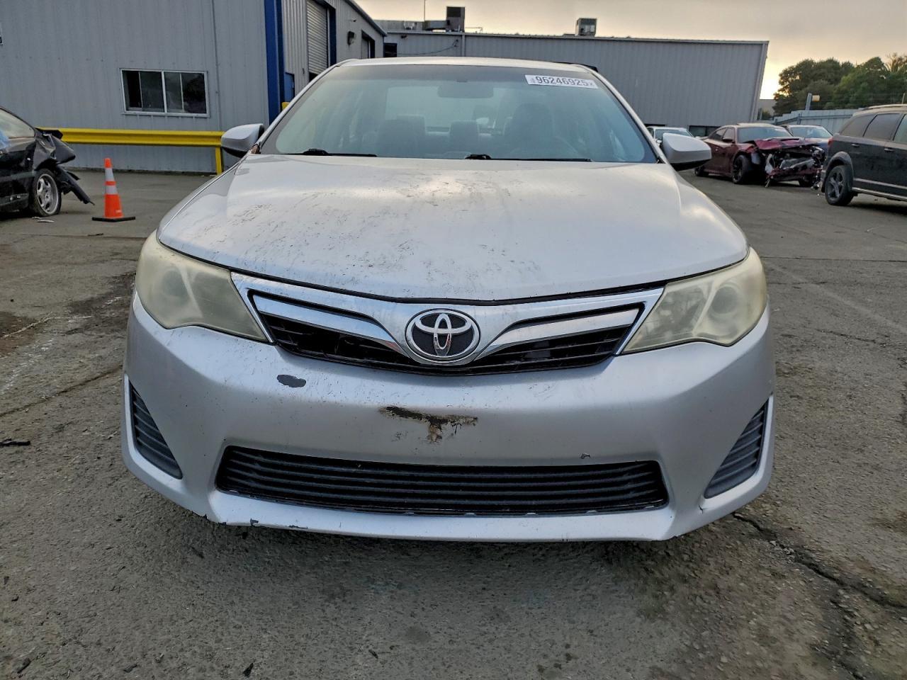 2013 TOYOTA CAMRY