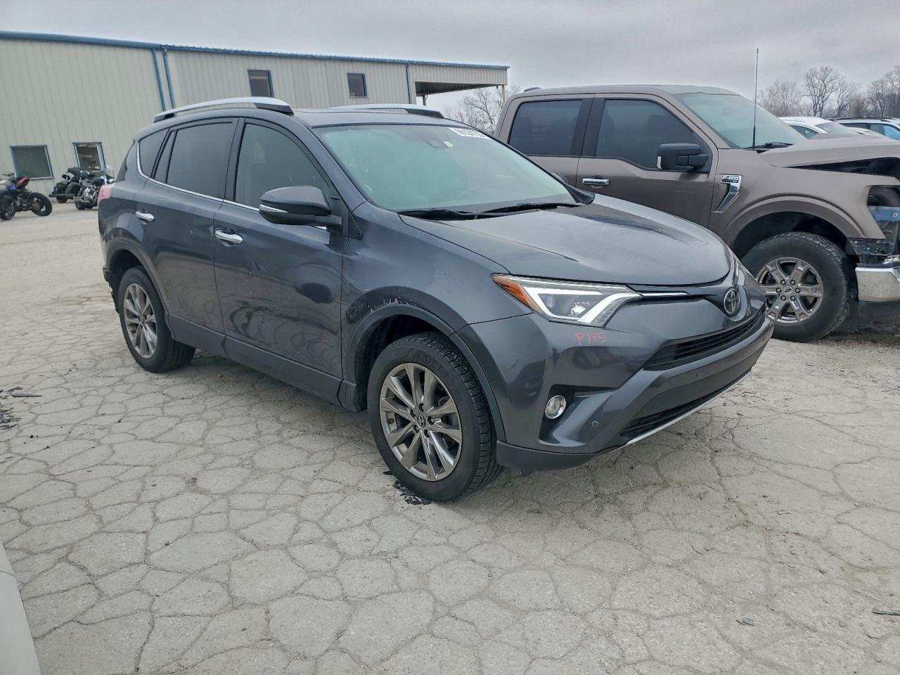 2016 TOYOTA RAV4