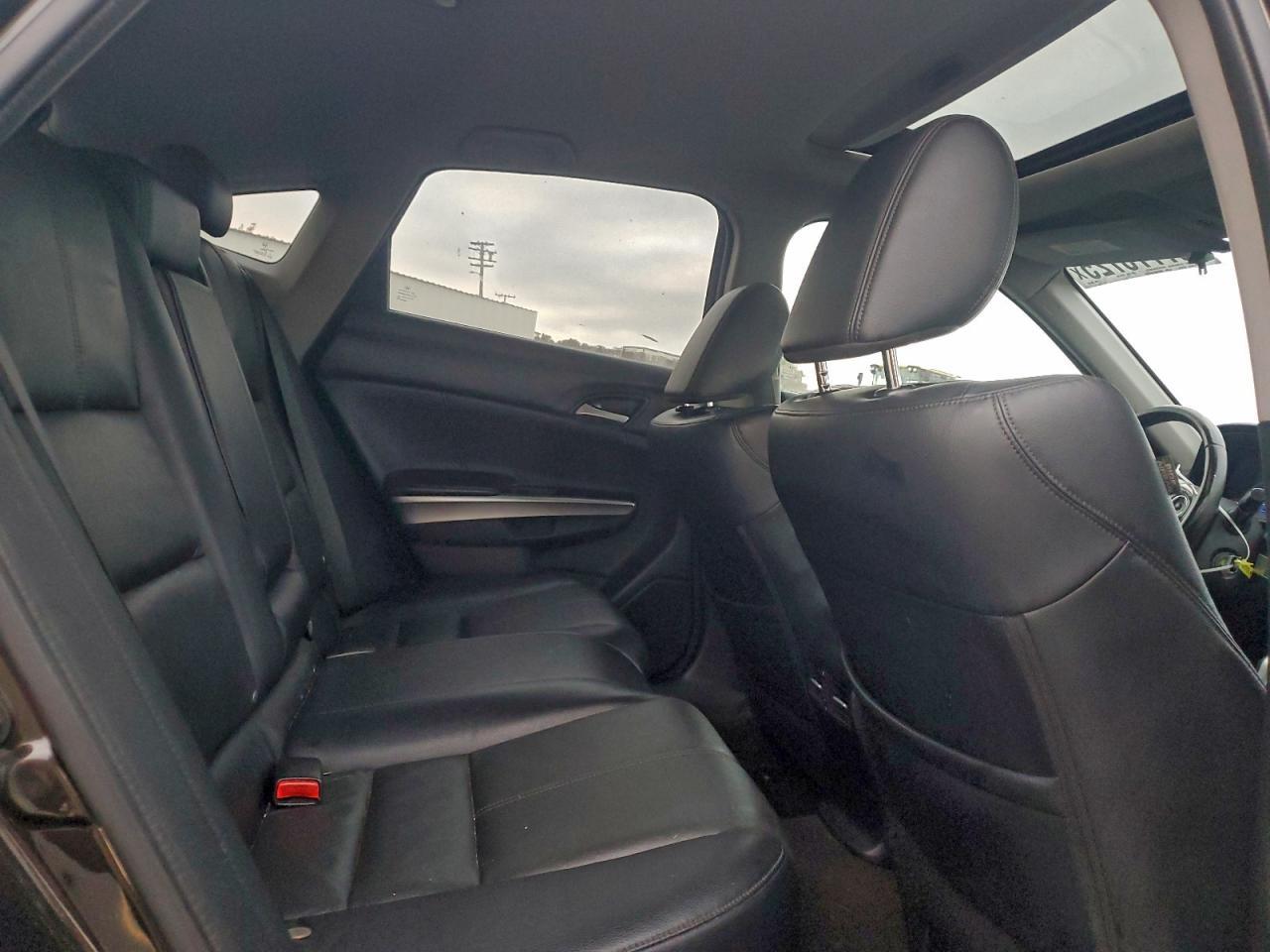 2014 HONDA Crosstour