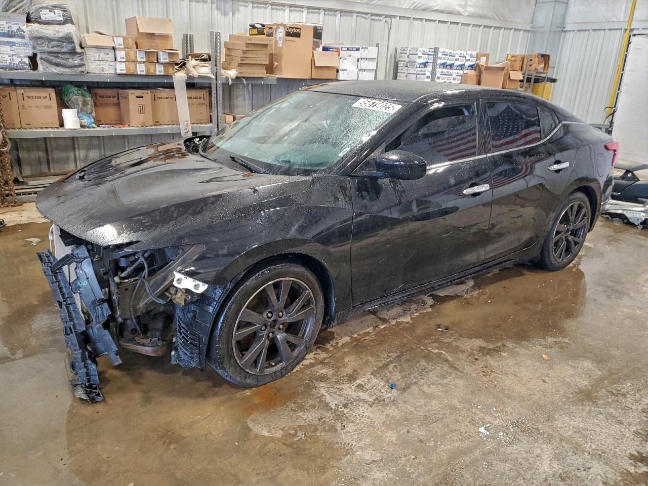 2017 NISSAN Maxima