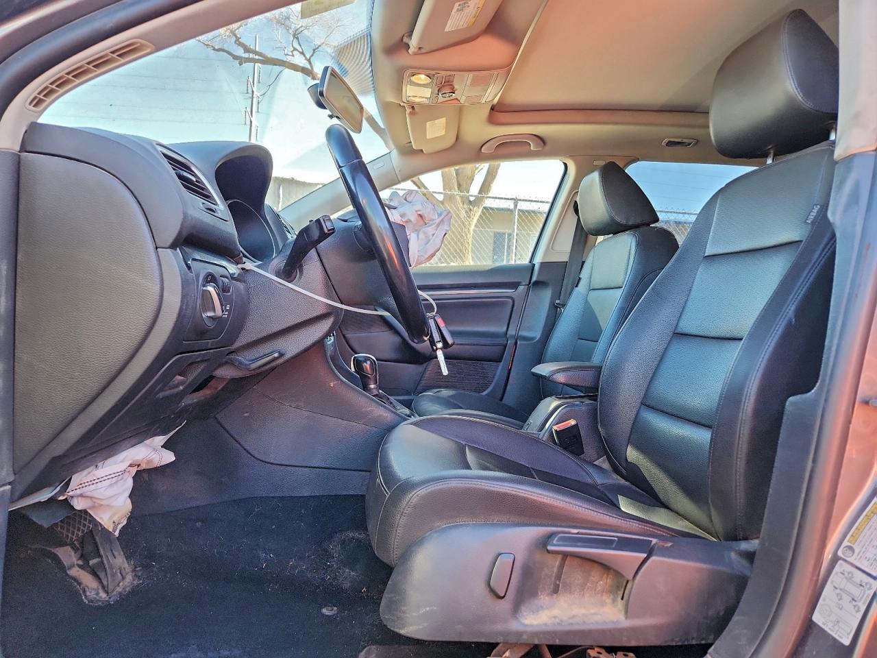 2013 VOLKSWAGEN JETTA
