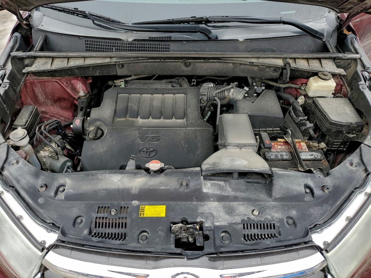 2016 TOYOTA HIGHLANDER