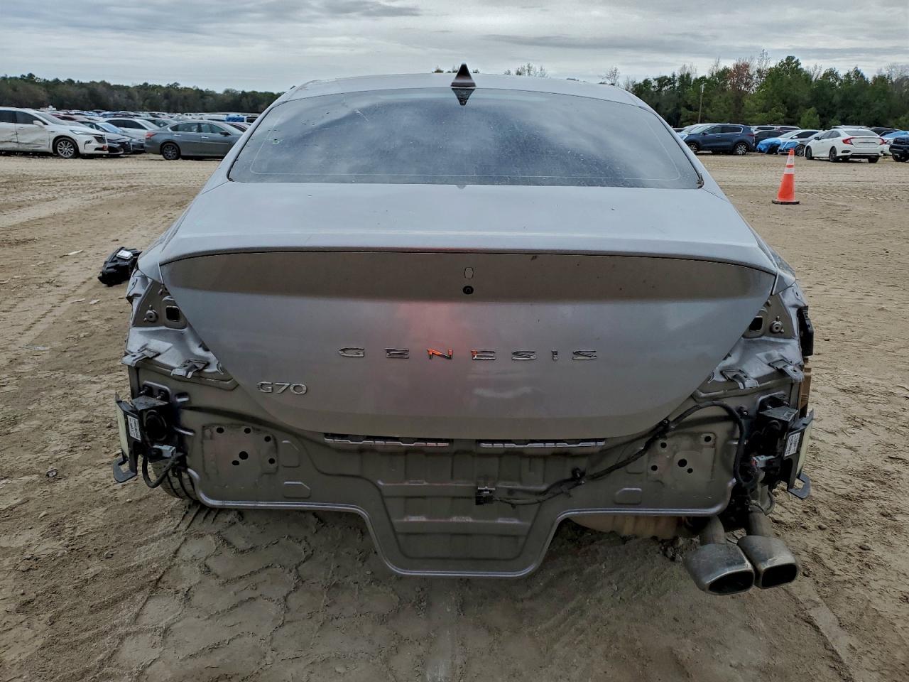 2022 GENESIS G70