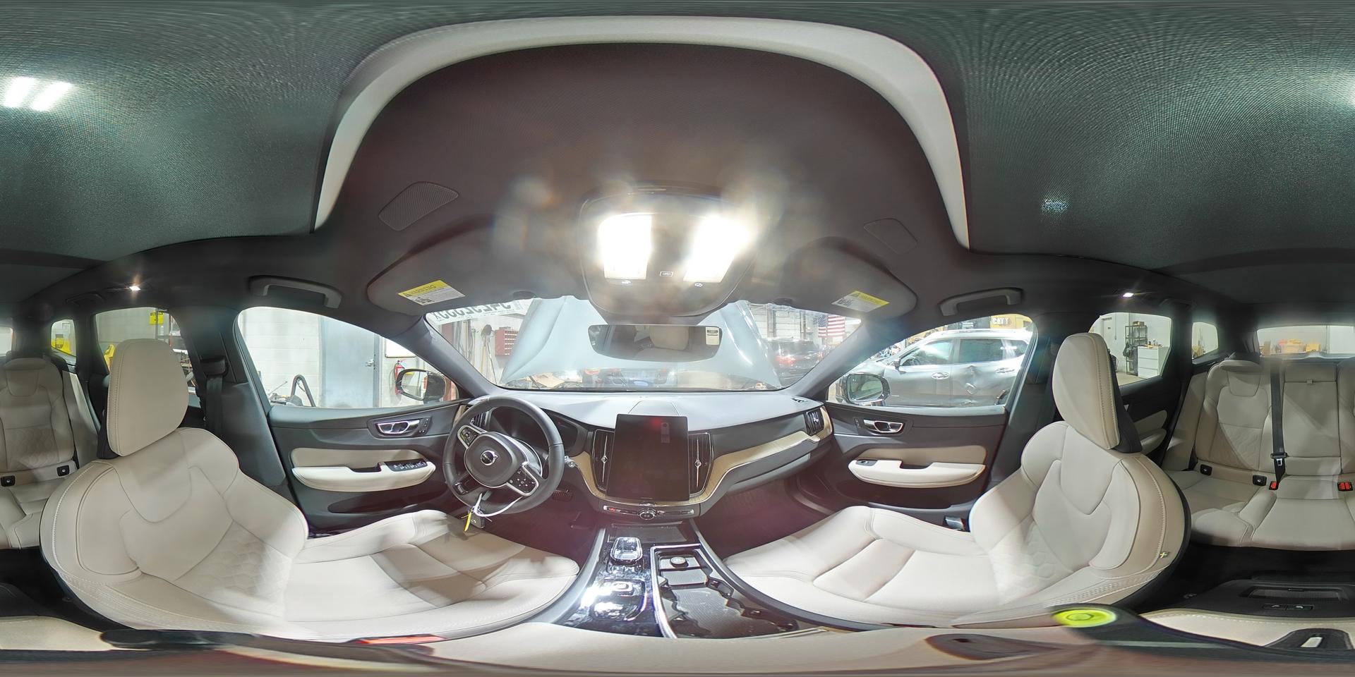2026 VOLVO XC60