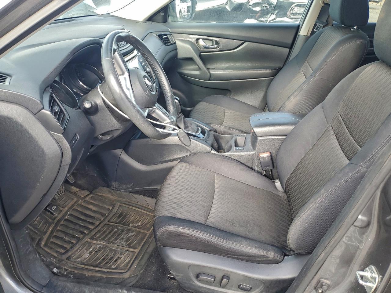 2017 NISSAN ROGUE