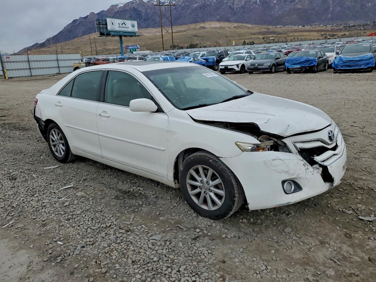 2010 TOYOTA CAMRY