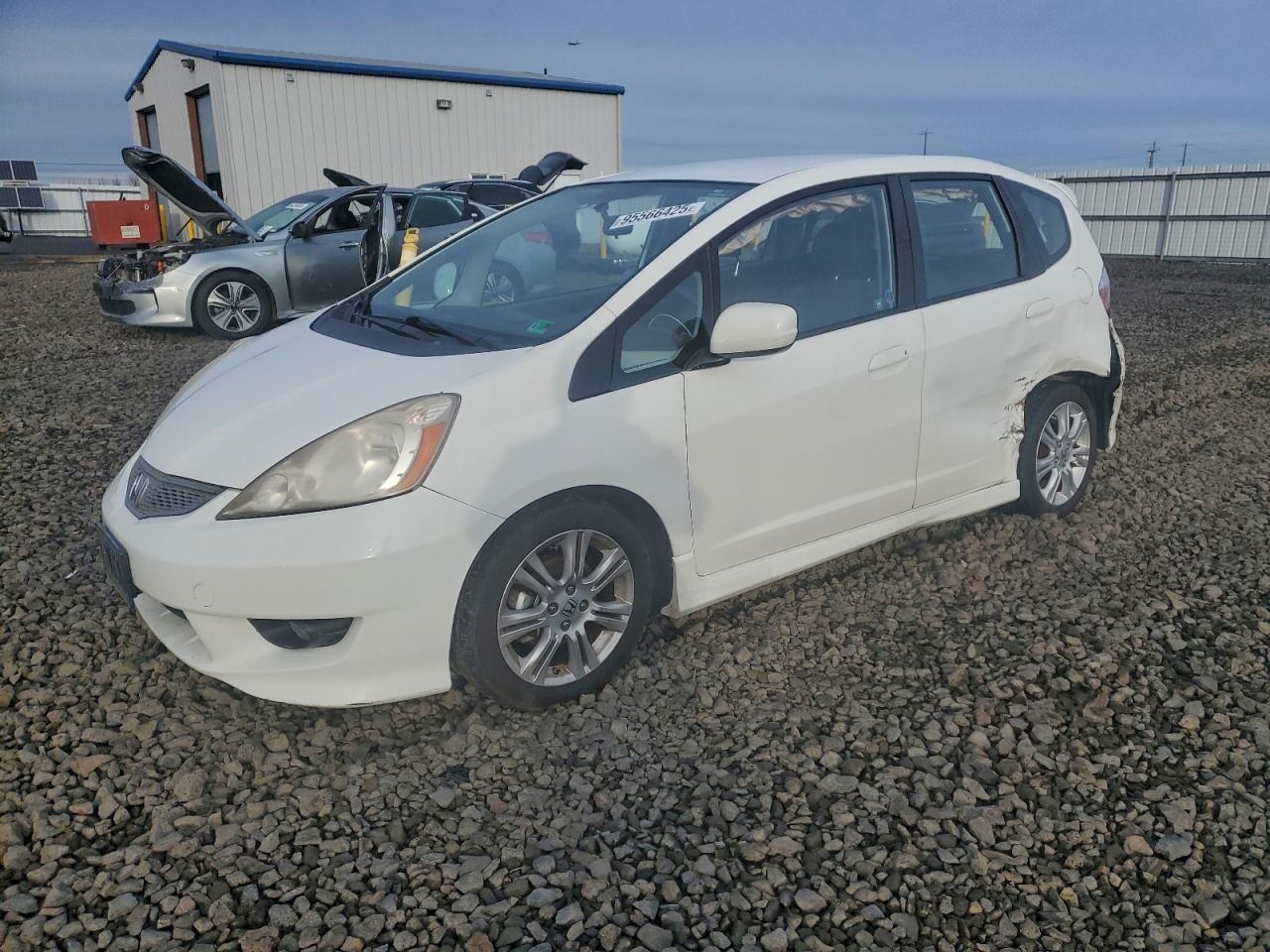 2011 HONDA FIT