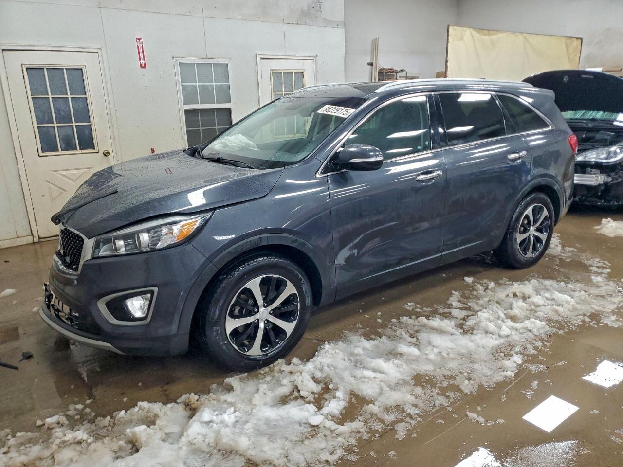 2017 KIA SORENTO
