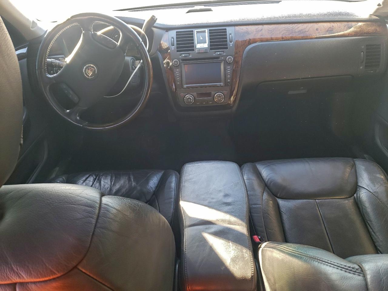 2011 CADILLAC DTS