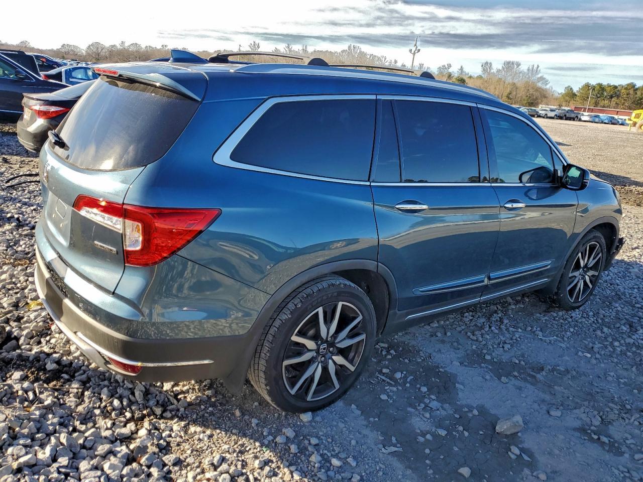 2019 HONDA PILOT