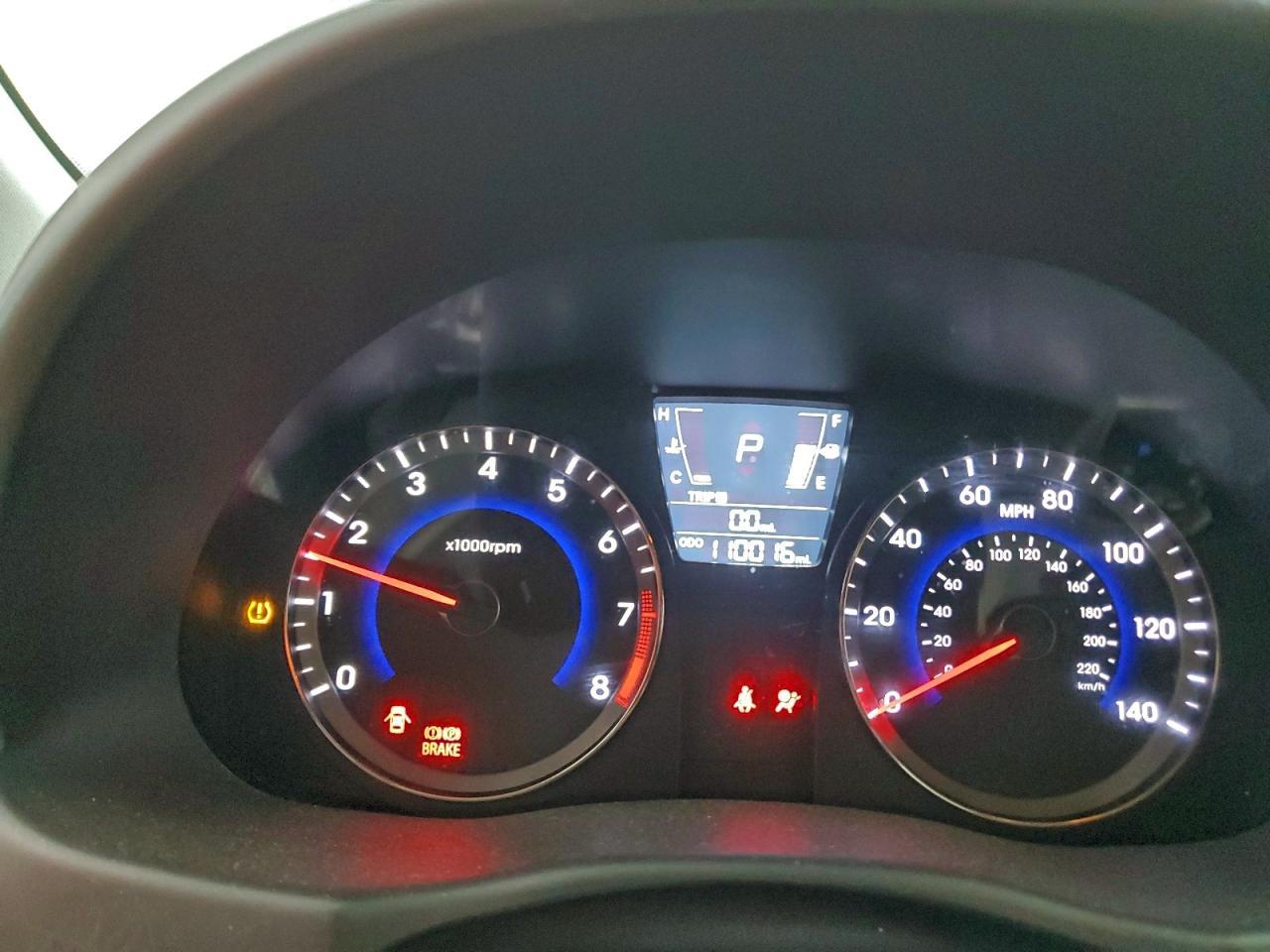 2014 HYUNDAI ACCENT