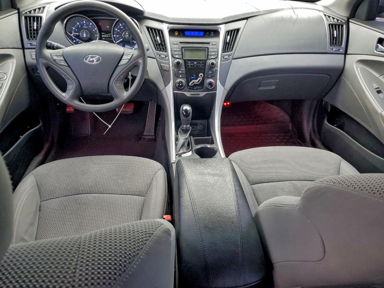 2013 HYUNDAI SONATA