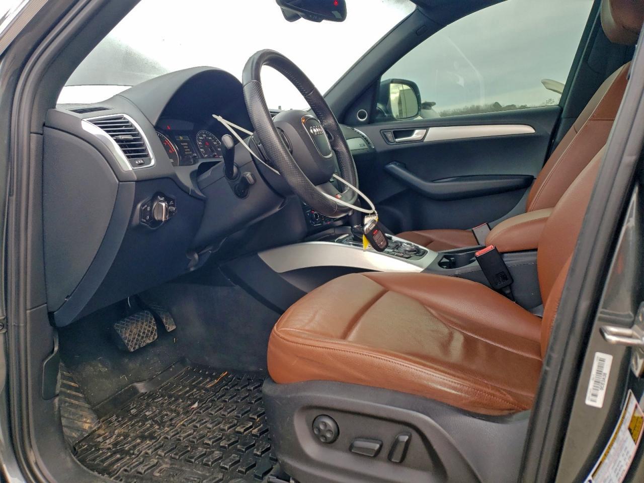 2012 AUDI Q5