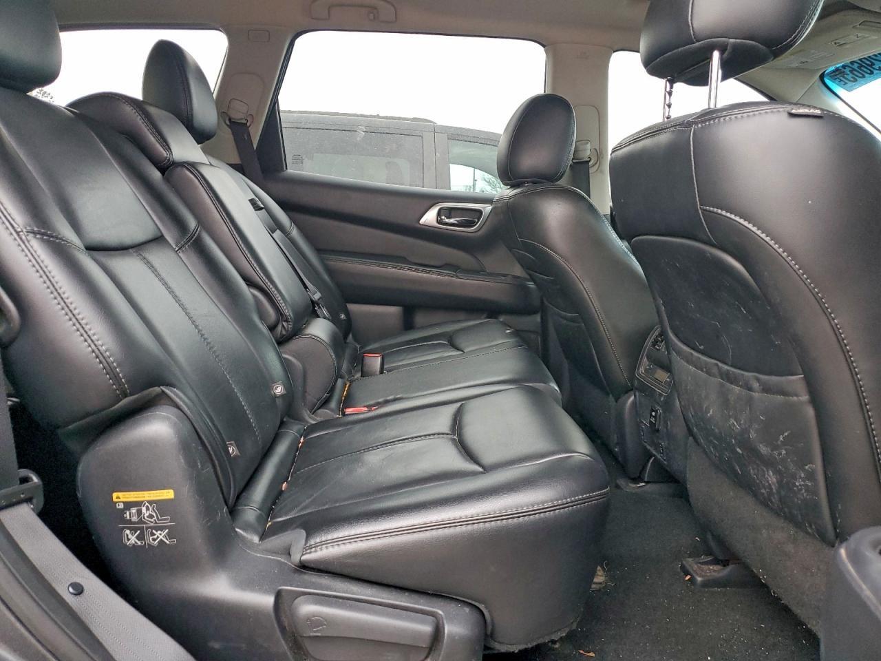 2015 NISSAN PATHFINDER