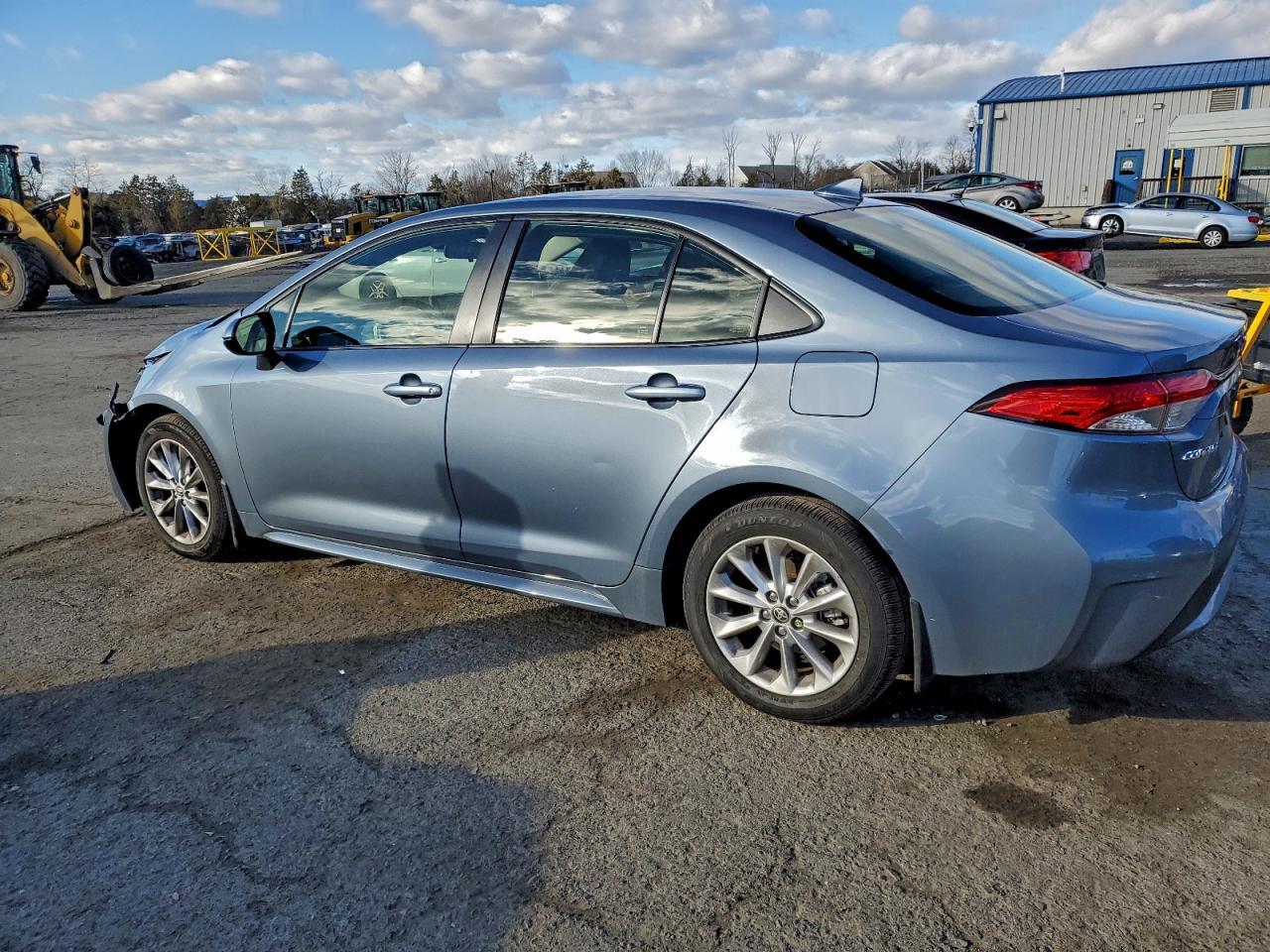 2022 TOYOTA COROLLA