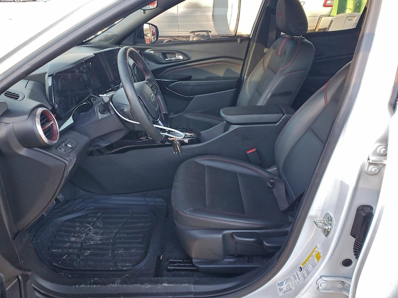 2025 CHEVROLET TRAX