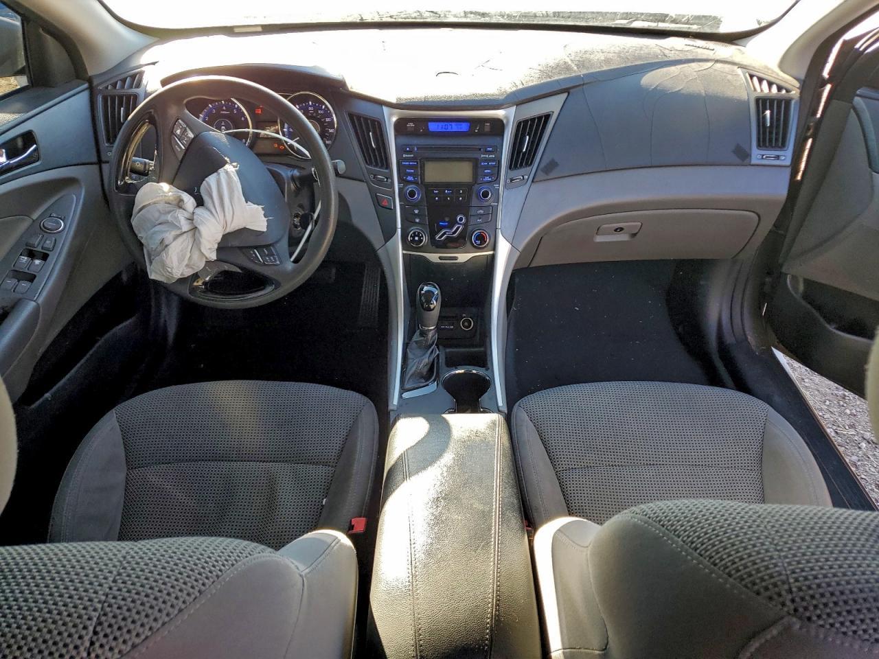 2013 HYUNDAI SONATA