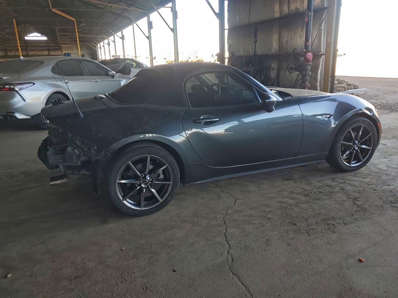 2016 MAZDA MX-5 Miata