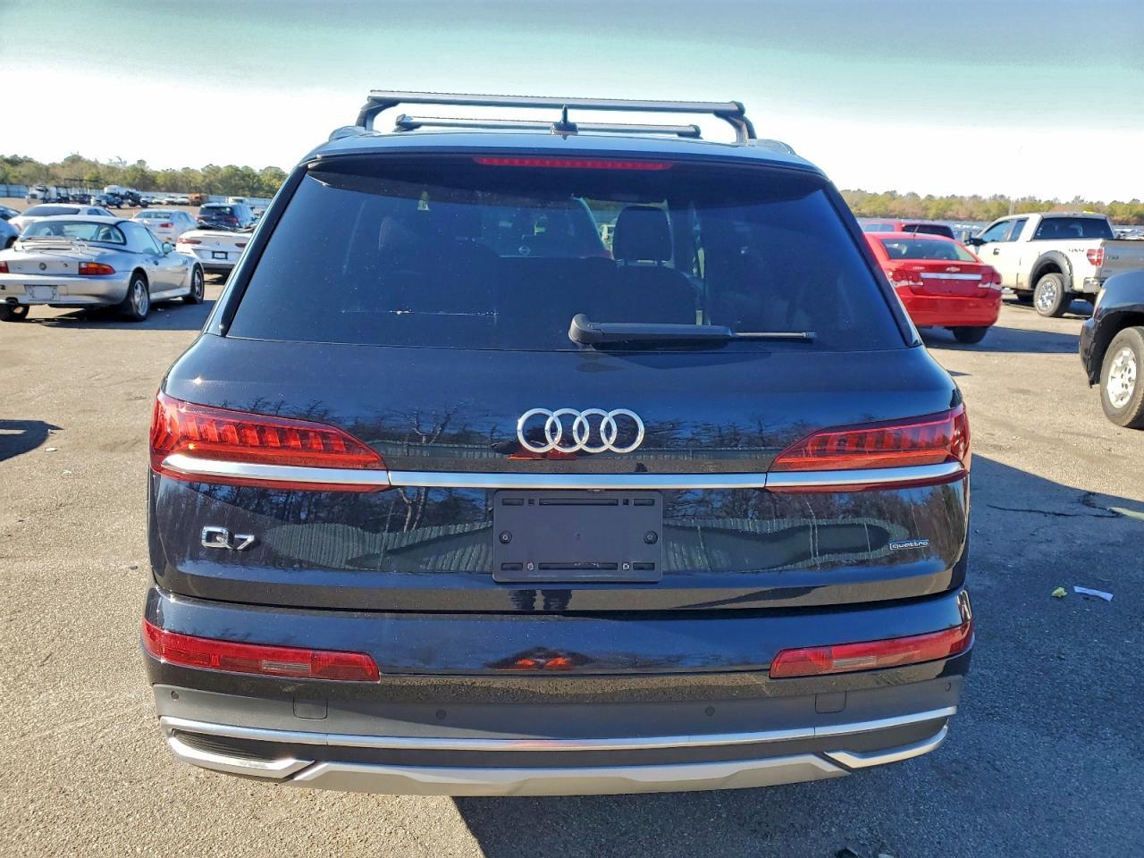 2021 AUDI Q7