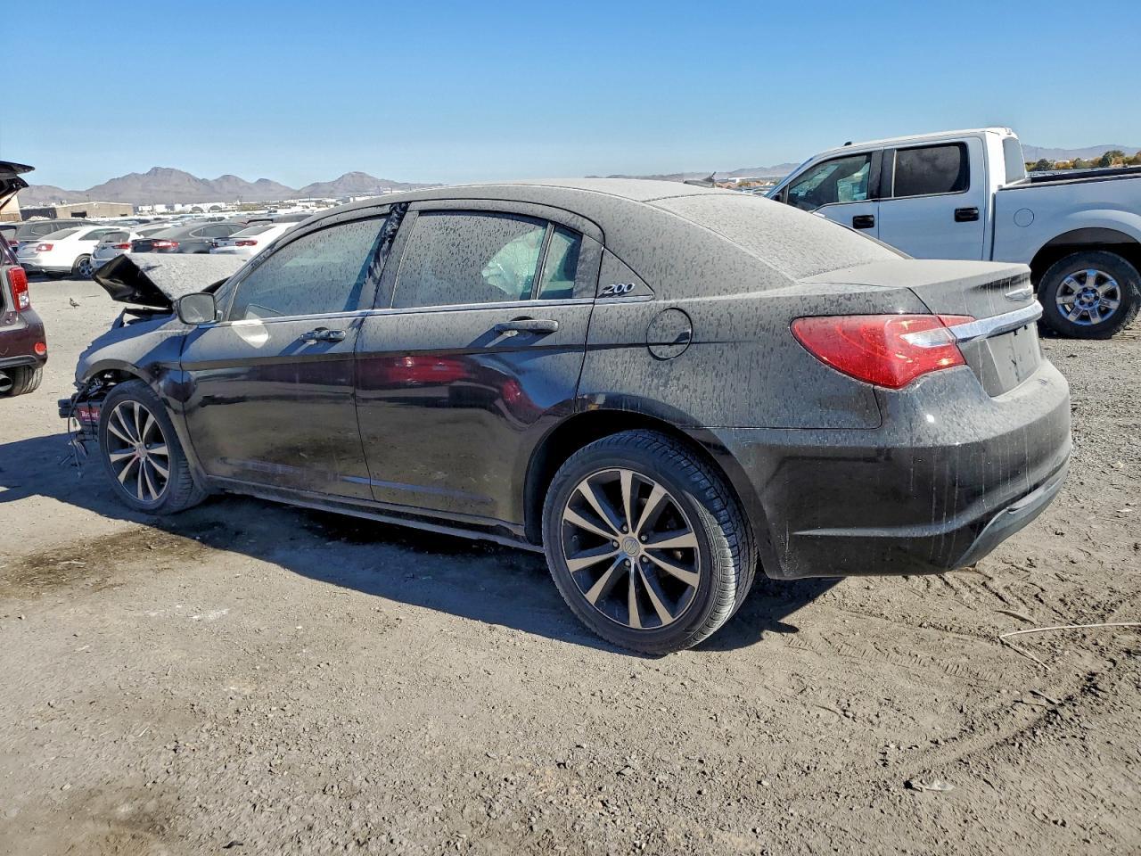2012 CHRYSLER 200