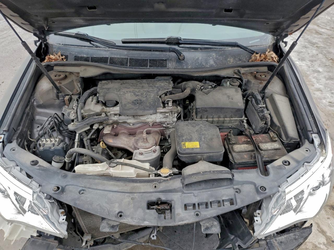2014 TOYOTA CAMRY