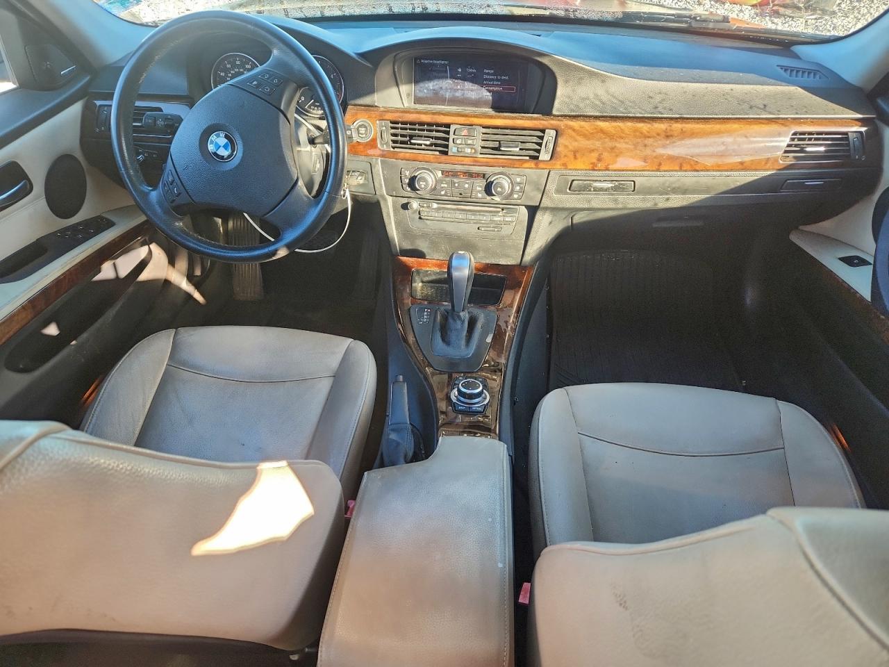 2010 BMW 3 SERIES