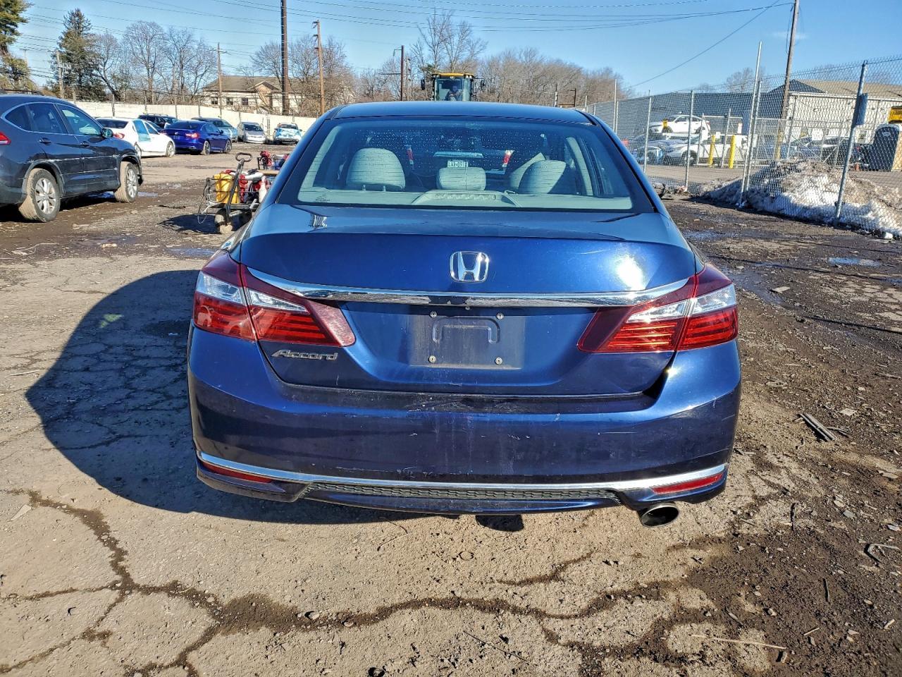 2016 HONDA ACCORD
