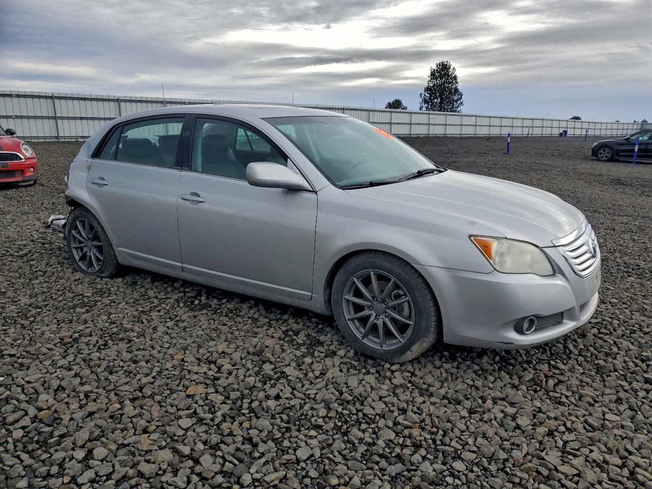 2009 TOYOTA Avalon