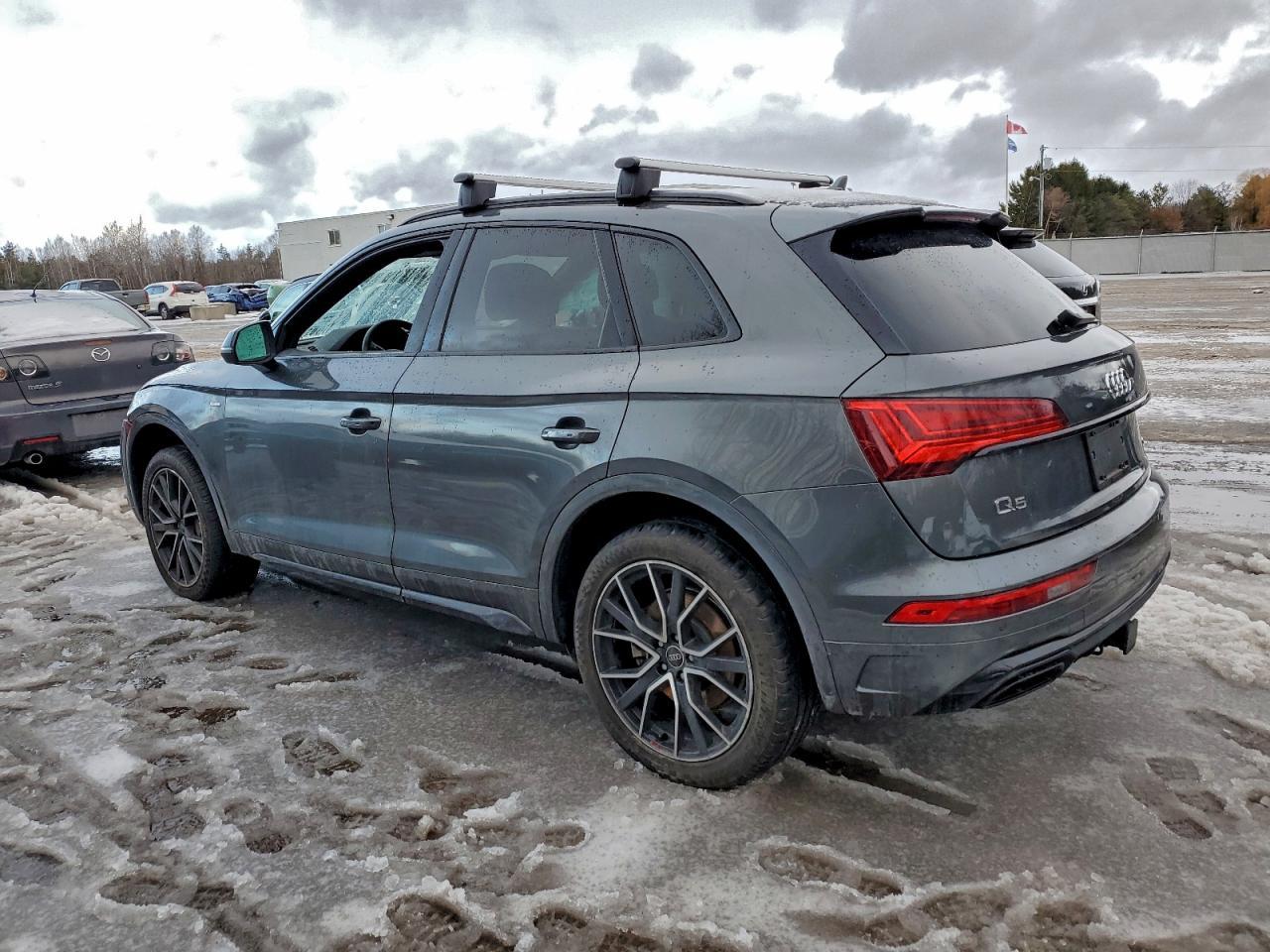 2021 AUDI Q5