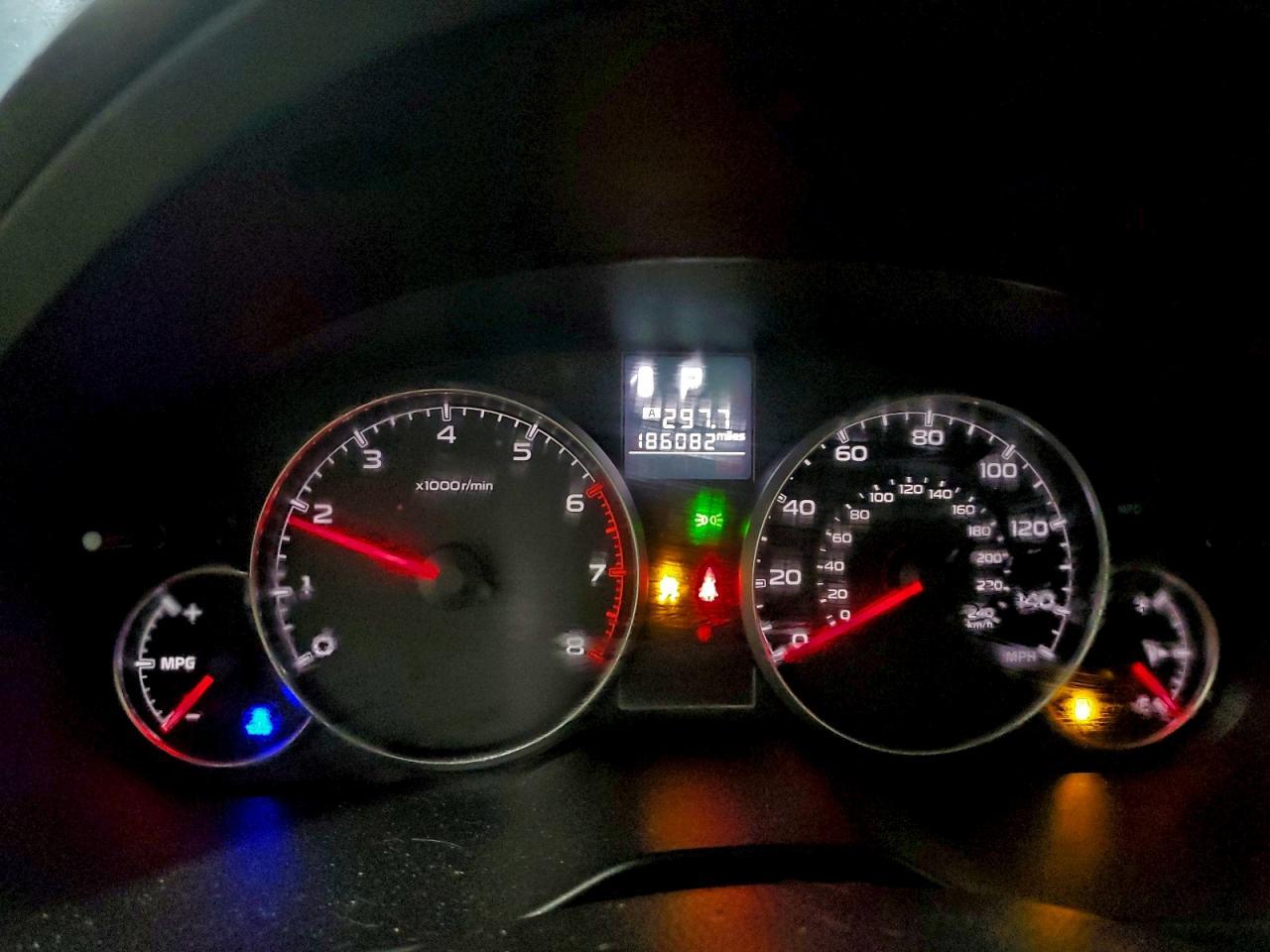 2013 SUBARU Legacy