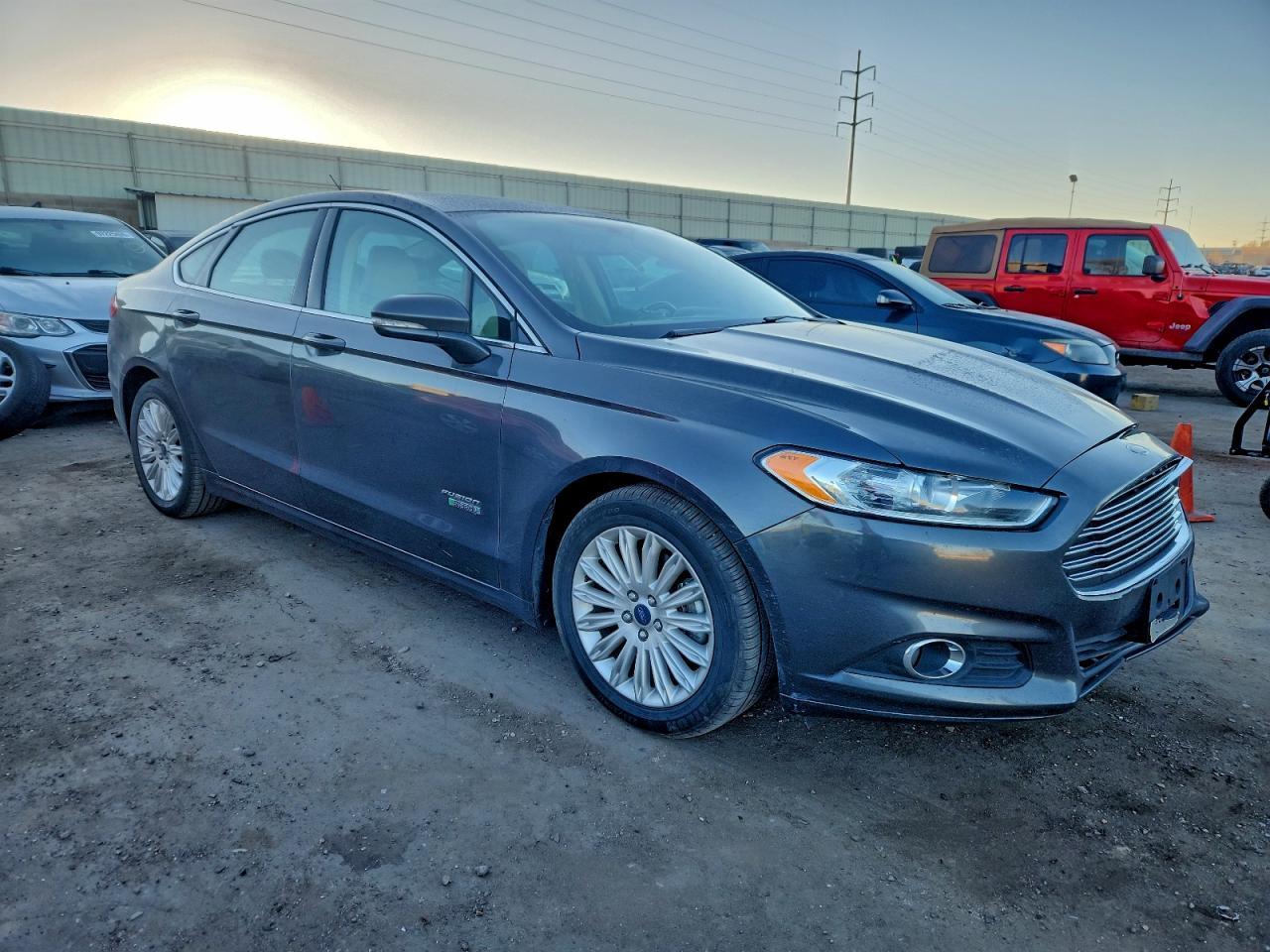 2016 FORD FUSION