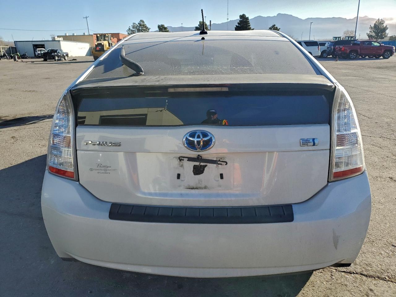 2011 TOYOTA PRIUS