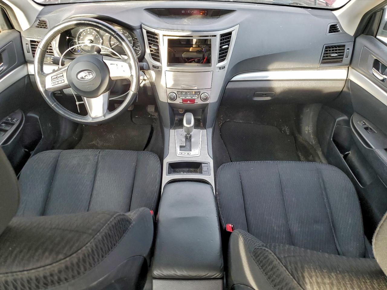 2011 SUBARU Legacy