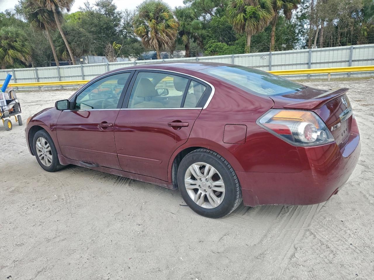 2012 NISSAN ALTIMA
