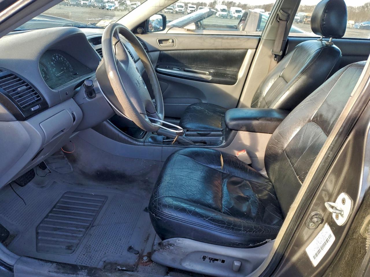 2002 TOYOTA CAMRY
