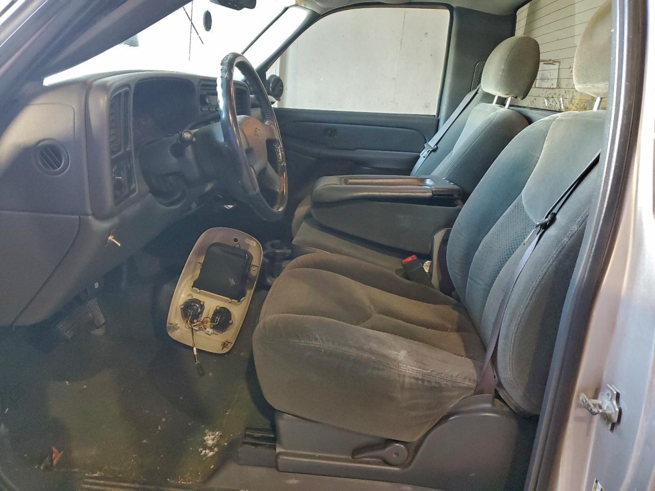 2004 CHEVROLET Silverado