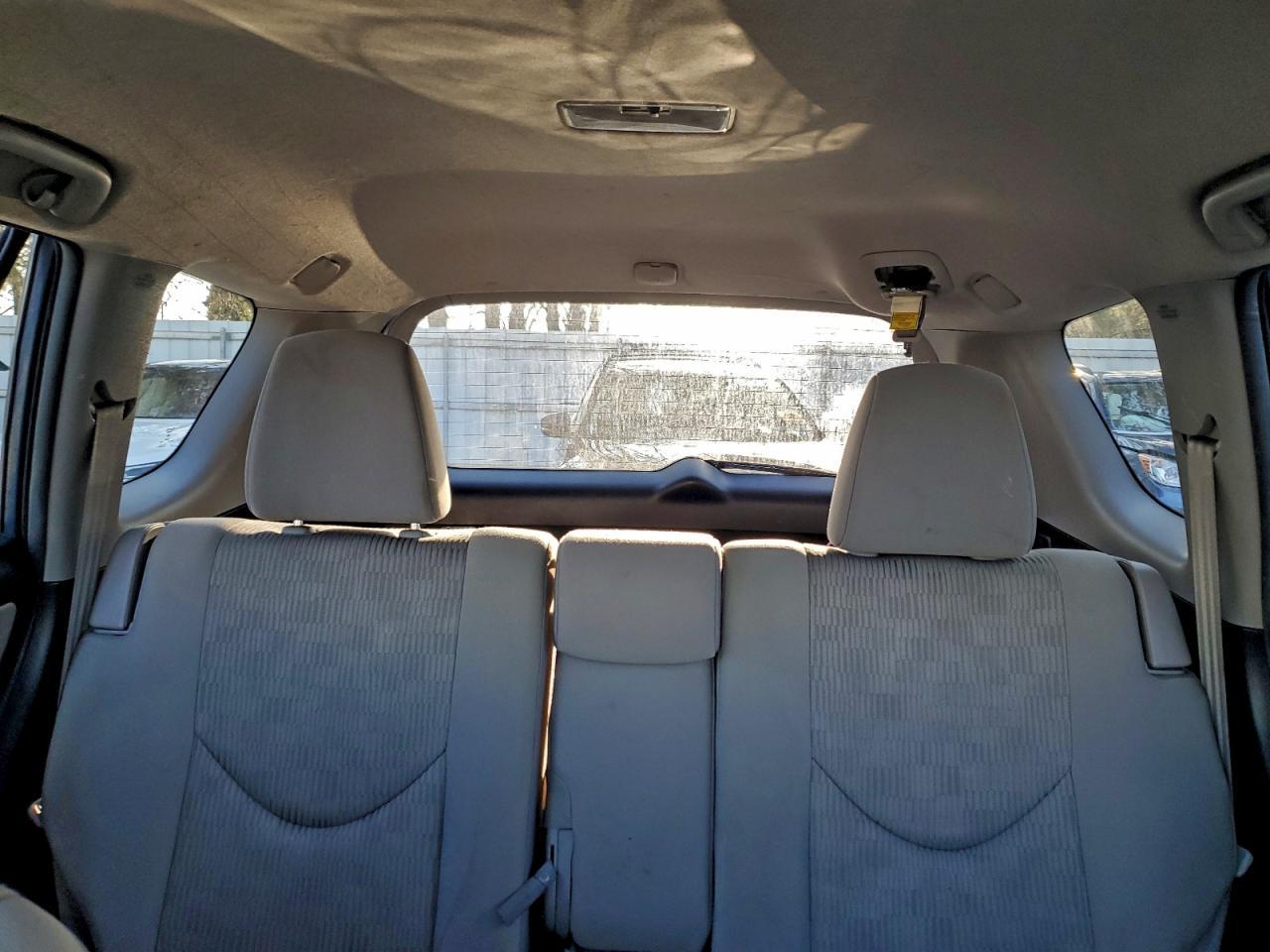 2011 TOYOTA RAV4