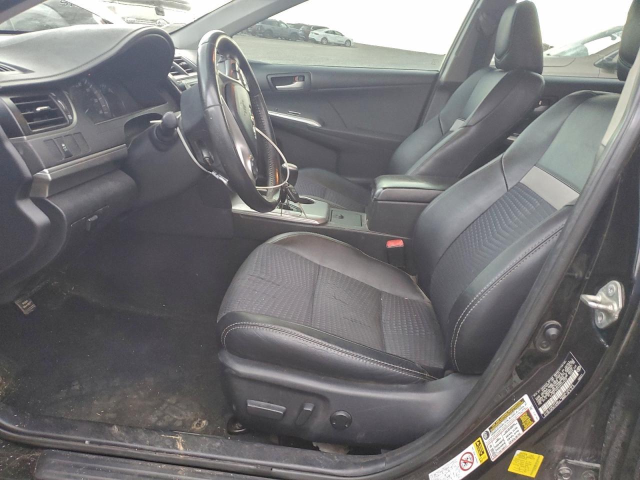 2012 TOYOTA CAMRY