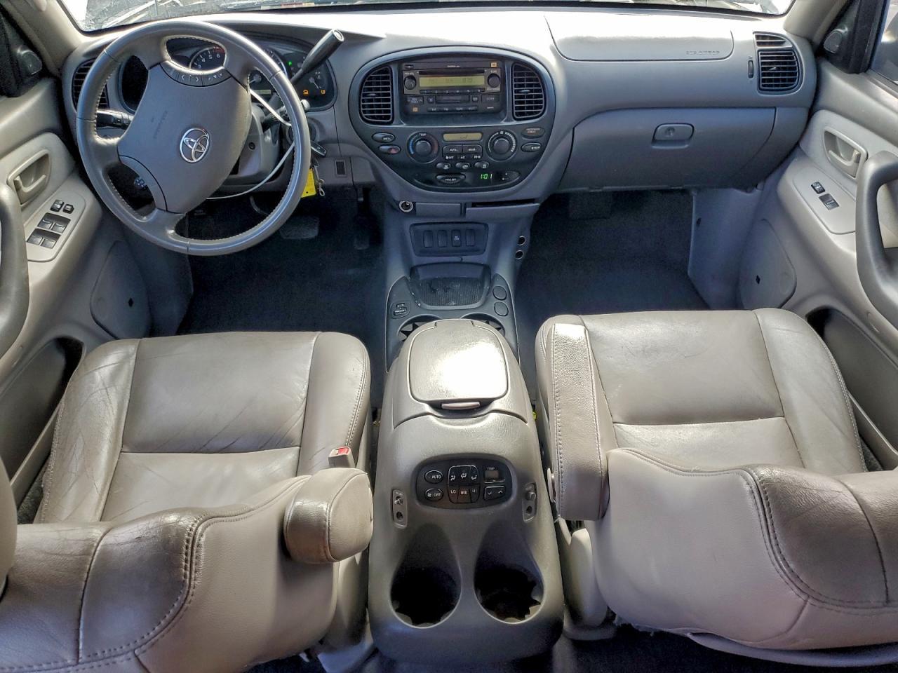 2006 TOYOTA Sequoia