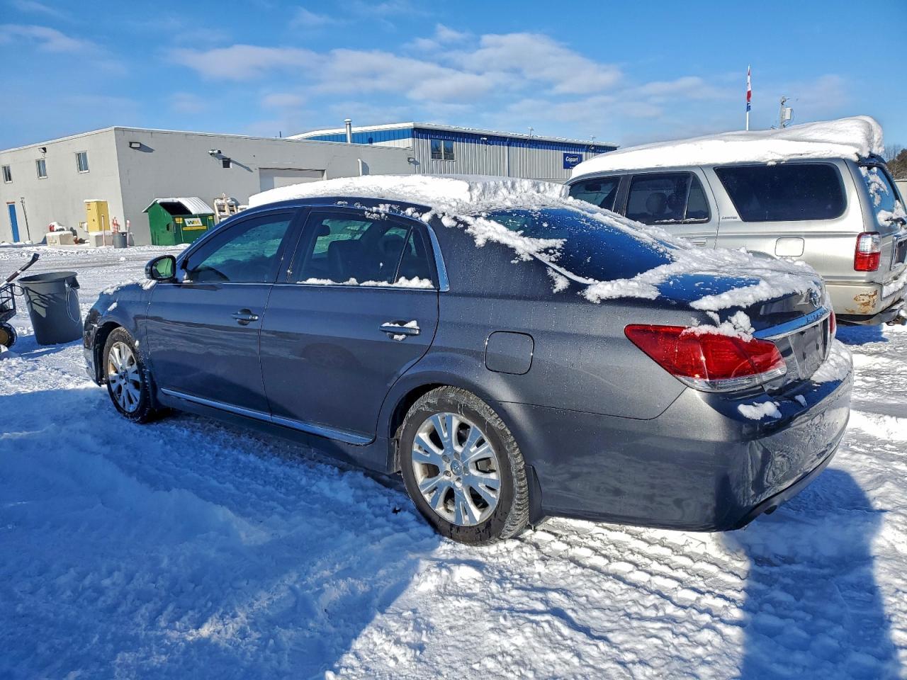 2012 TOYOTA Avalon
